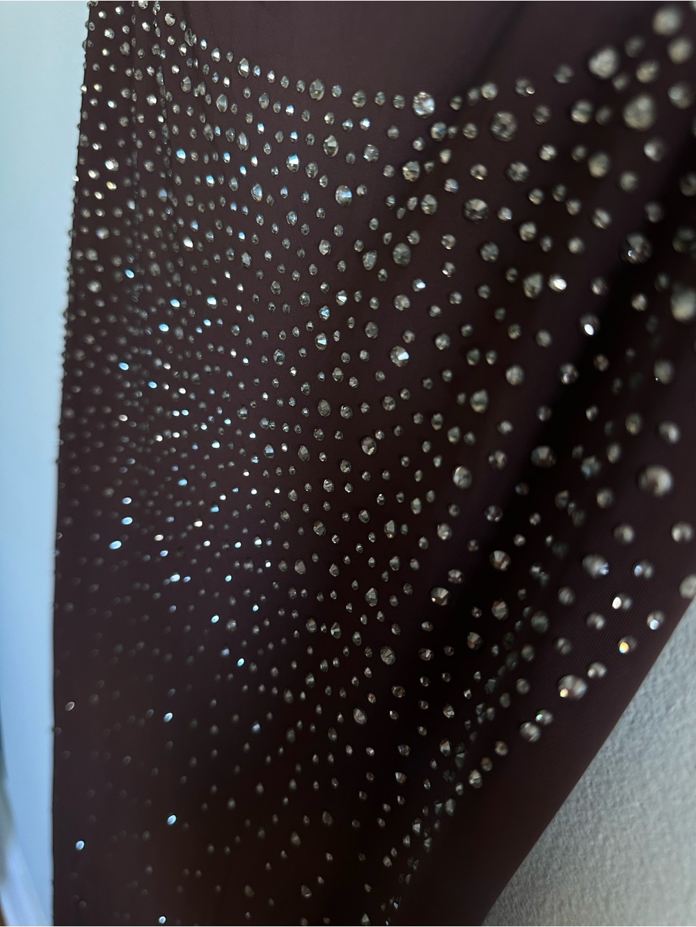 SKIMS Swarovski dress in Cocoa - Picture 5 of 9